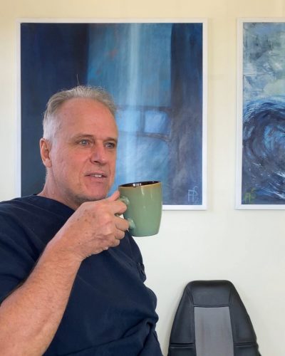 Cameron Ringland, the owner of the Strong Hands Massage Therapy Clinic, believes that “Art is healing.” This belief is reflected in his support for the art show named Quickening Light held at his clinic. The clinic is located at 9943 Grenville St. in St Peter’s.